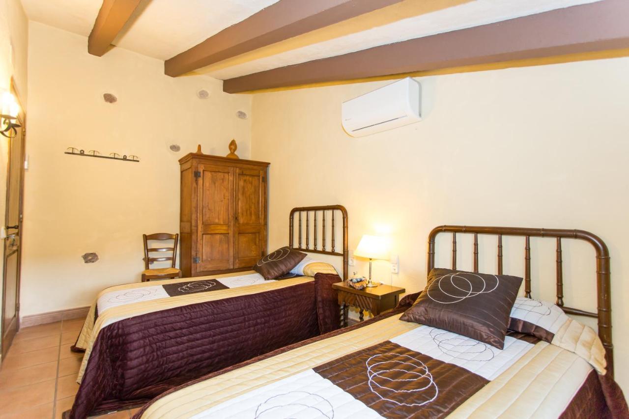 Turismo Rural Can Massot Darnius Bagian luar foto